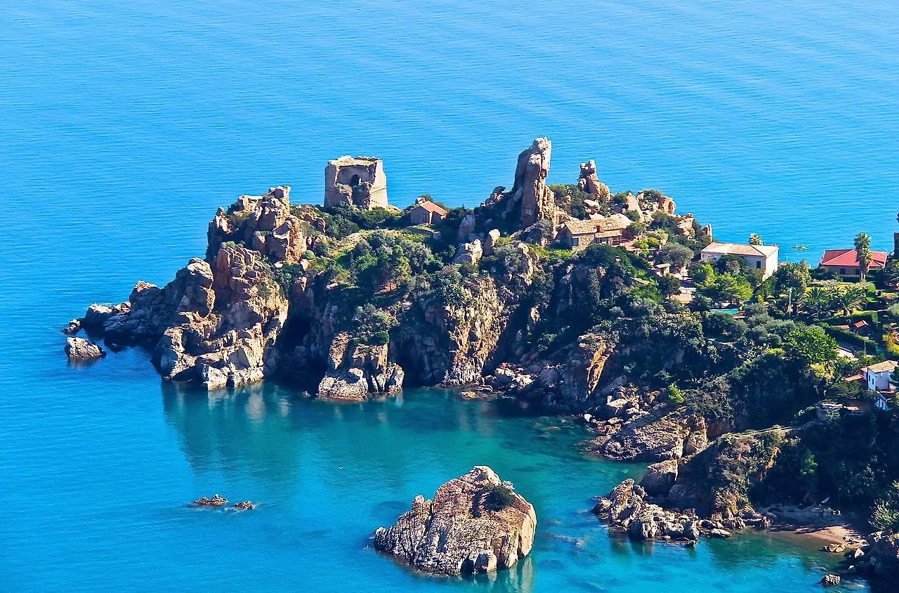 *** Bed & Breakfast Pepito Palace Cefalù Italien