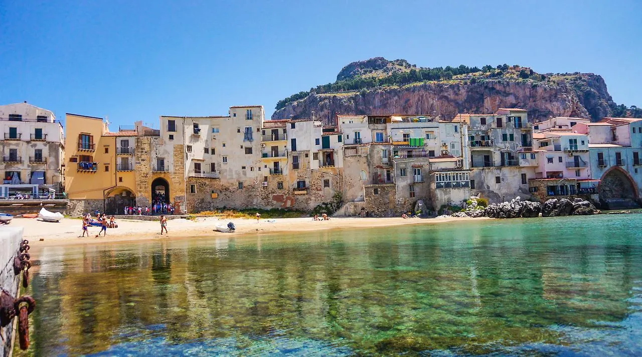 Pepito Palace Cefalù Bed & Breakfast