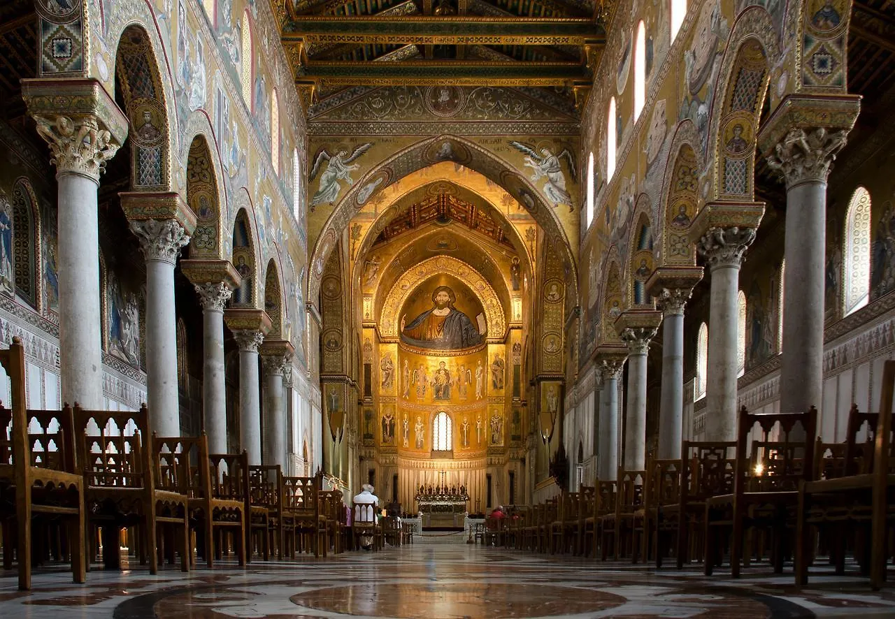 Pepito palace Cefalù 3*,  Italia